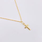 Set Cadena y Dije Singapur + Crúz Lisa 1.25gr / 19 3/4 in / 1mm Oro Amarillo 18K ©