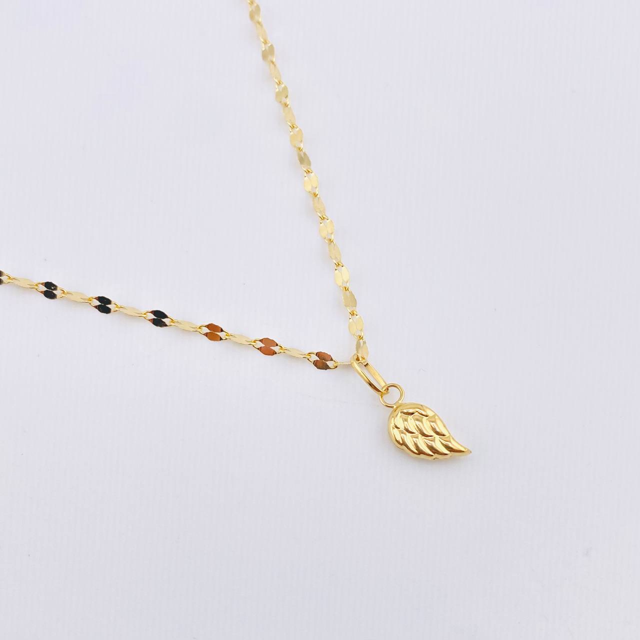 Set Cadena y Dije Flor Espejo + Ala 1.4gr / 17 3/4 in / 1.8mm Oro Amarillo 18K