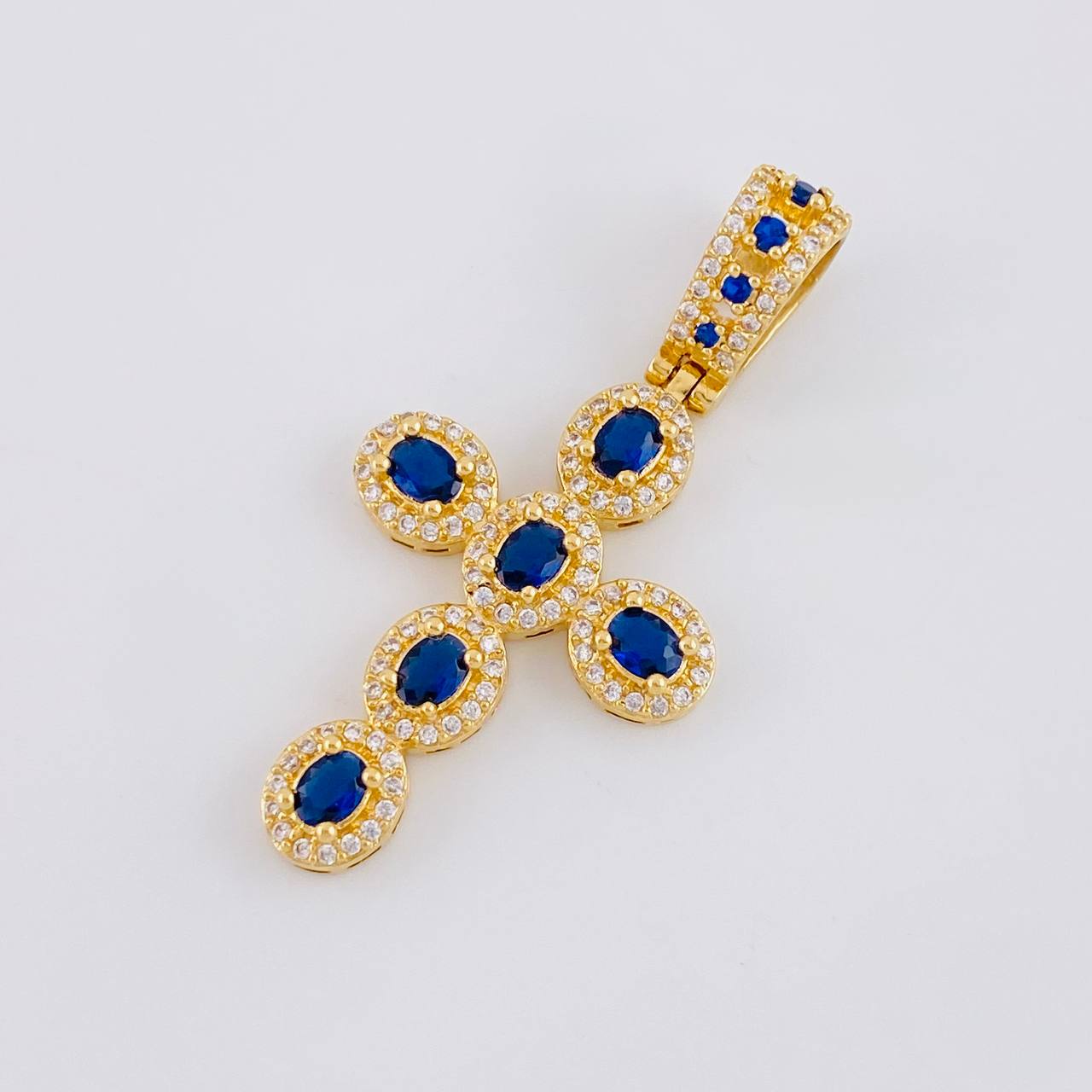 Dije Cruz 5.35g / 1 3/4 in Oro Amarillo 18K