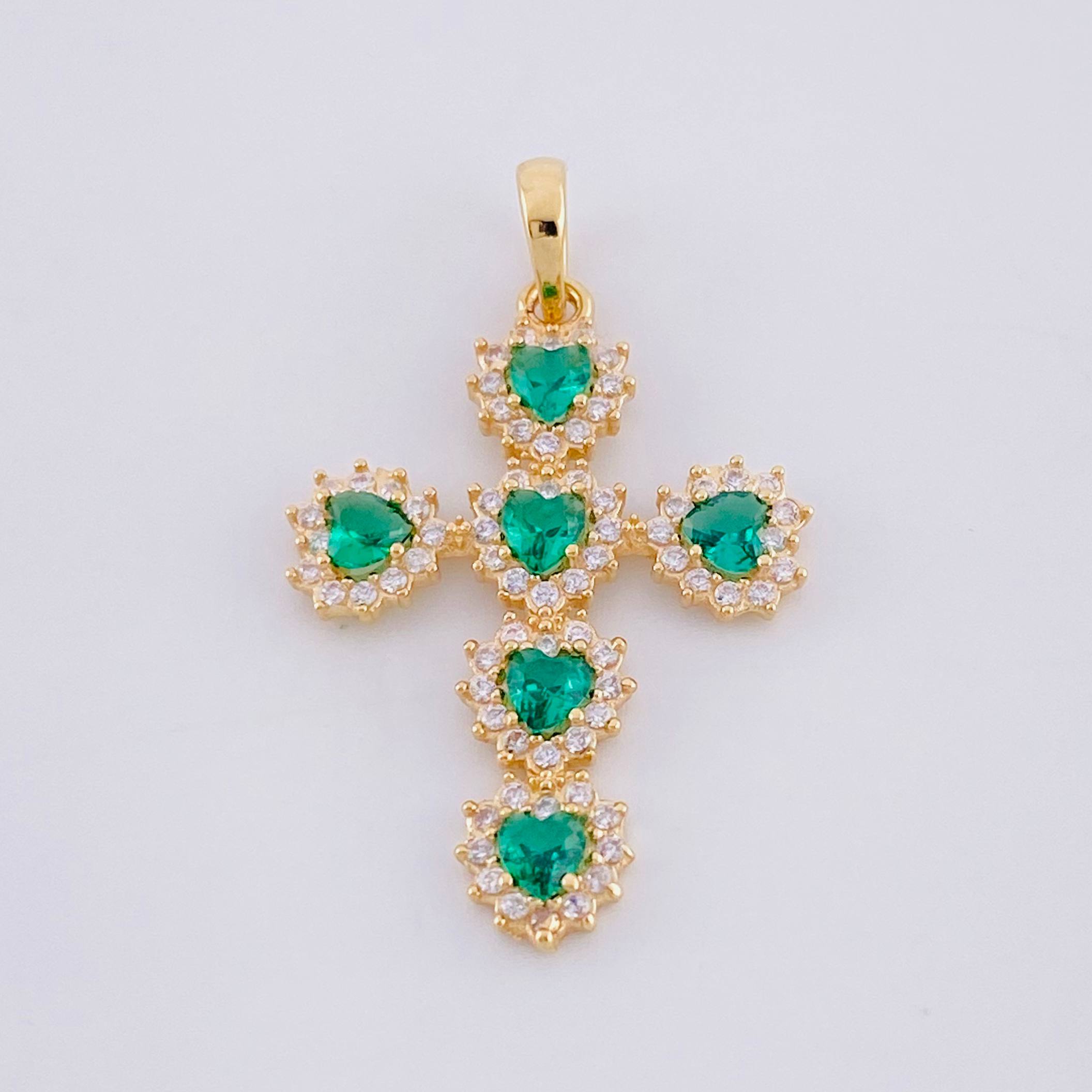 Dije Cruz Corazones Tupidos 2.05g / 1 1/4 in Oro Amarillo 18K