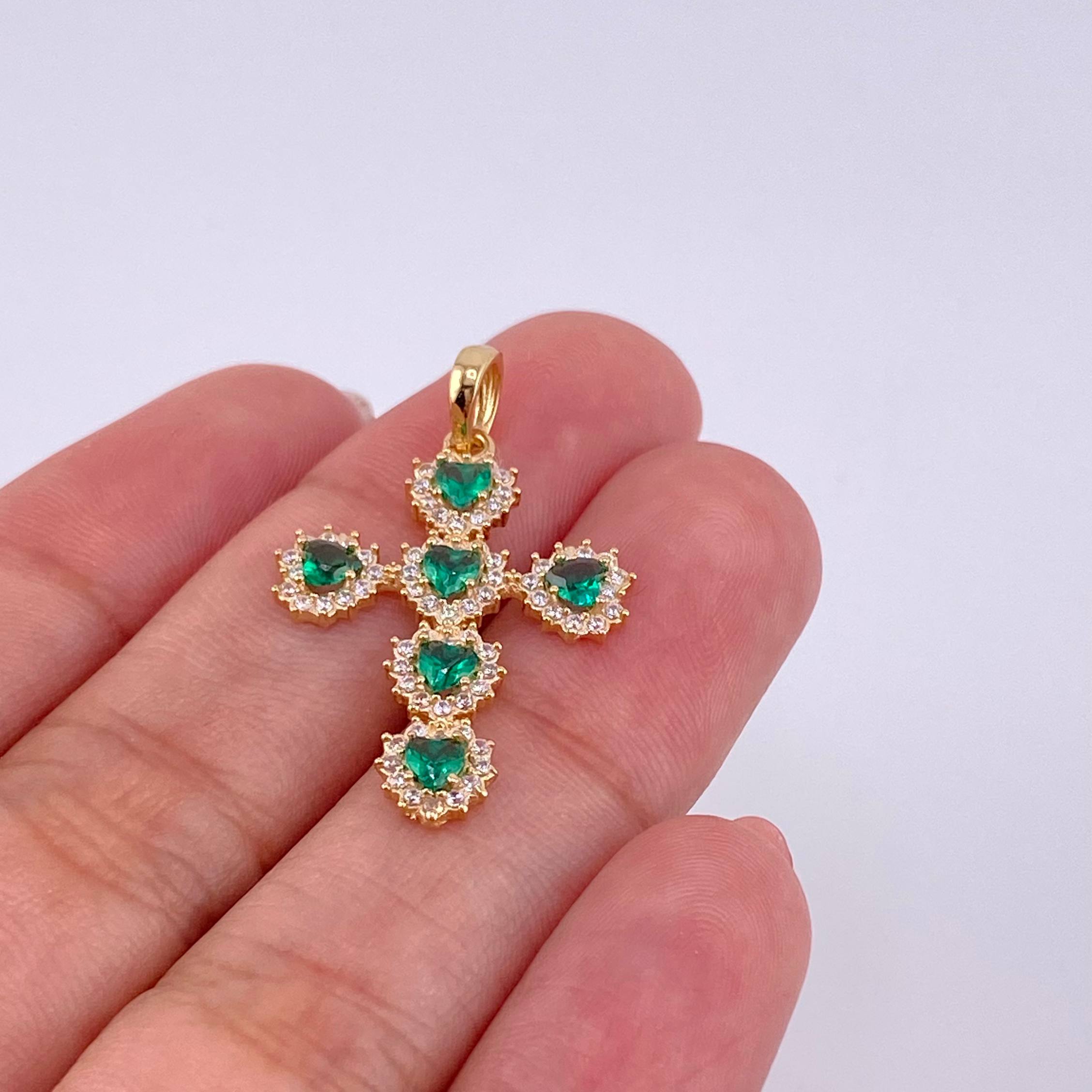 Dije Cruz Corazones Tupidos 2.05g / 1 1/4 in Oro Amarillo 18K