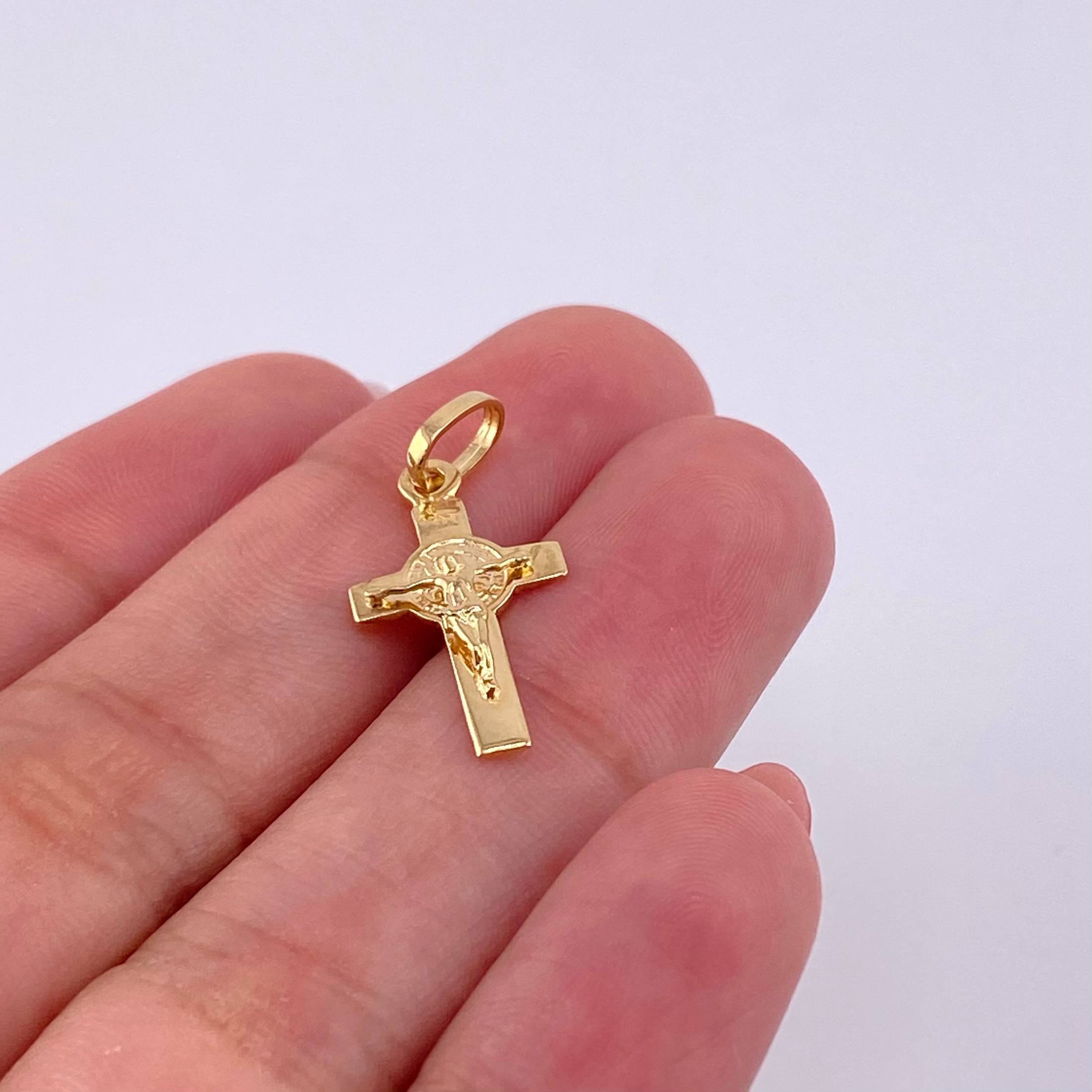 Dije Cruz Cristo San Benito 1g / 1 in Oro Amarillo 18K