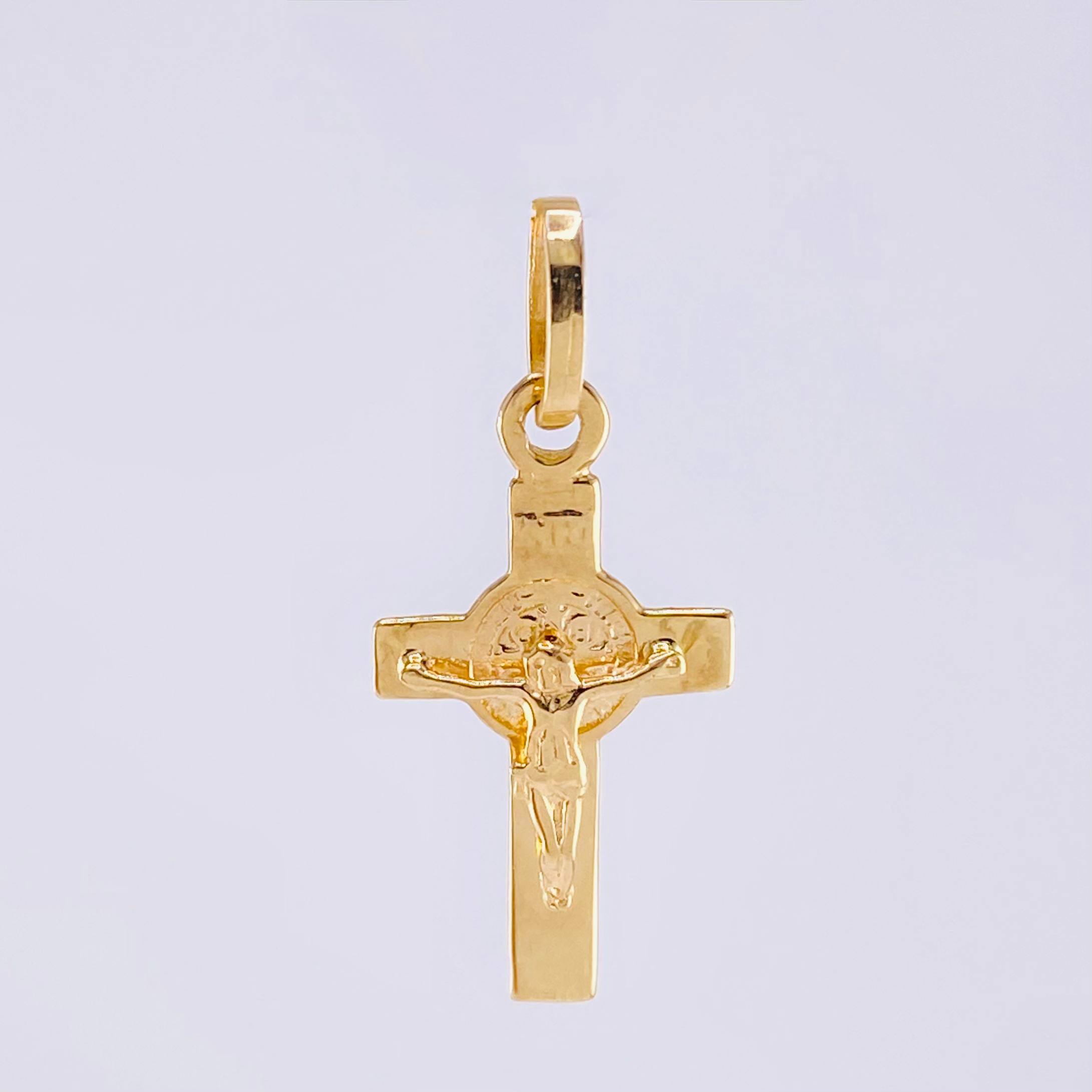 Dije Cruz Cristo San Benito 1g / 1 in Oro Amarillo 18K