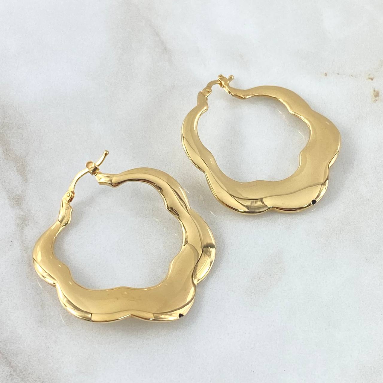 Hoop Earrings Coral Marina 5gr / 1.6in / 18K Gold +4$