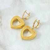 Hoop Earrings Engraved Heart Silhouette 5.9gr / 1.5in / 18K Gold +4©
