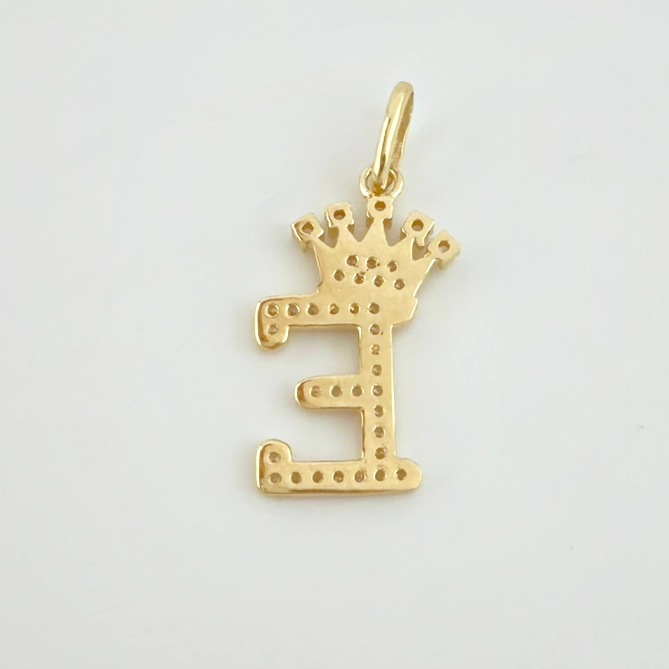 Pendant Crown Letter E 1.85 g / 1 in Yellow Gold 18K