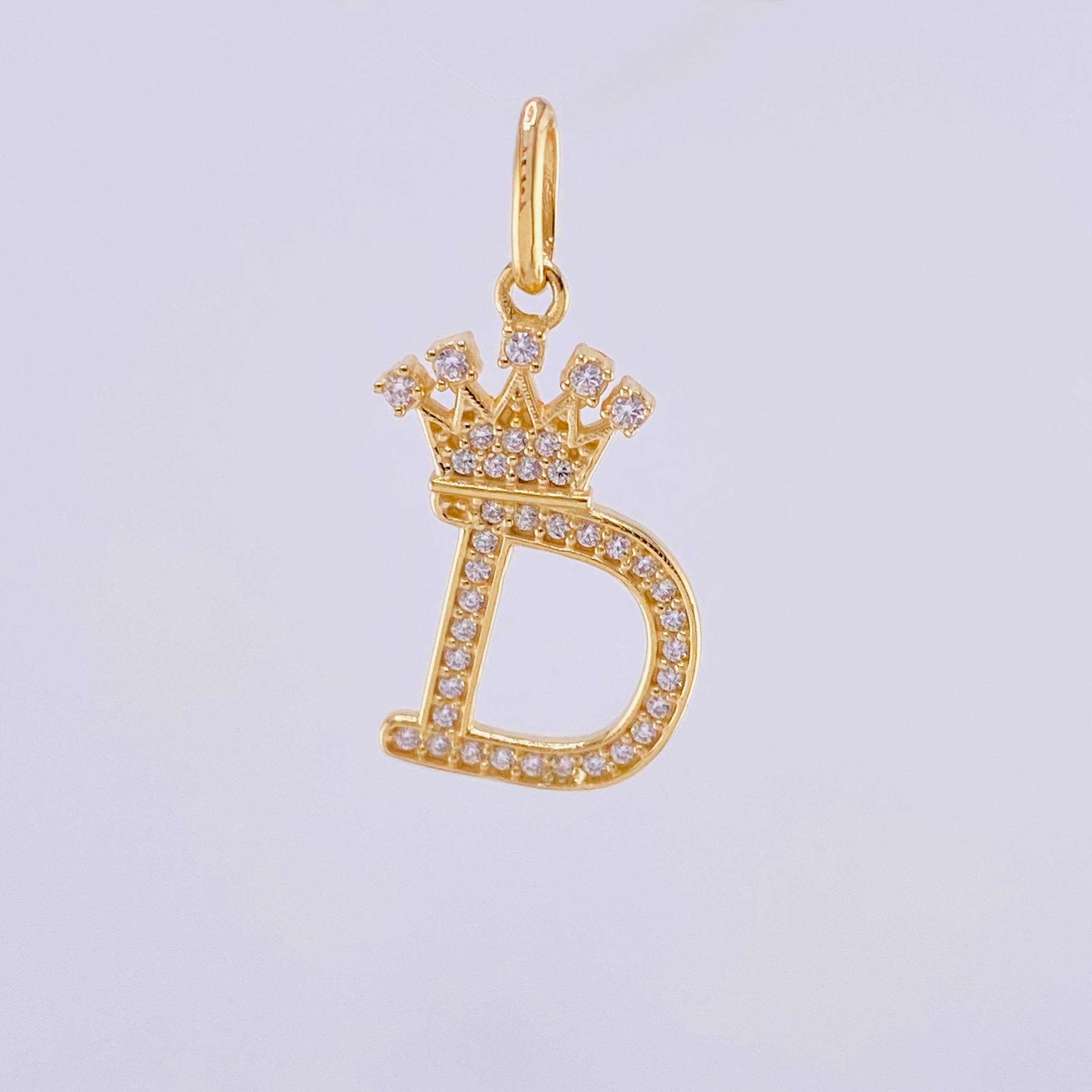 Pendant Crown Letter D 1.9 g / 1 in Yellow Gold 18K