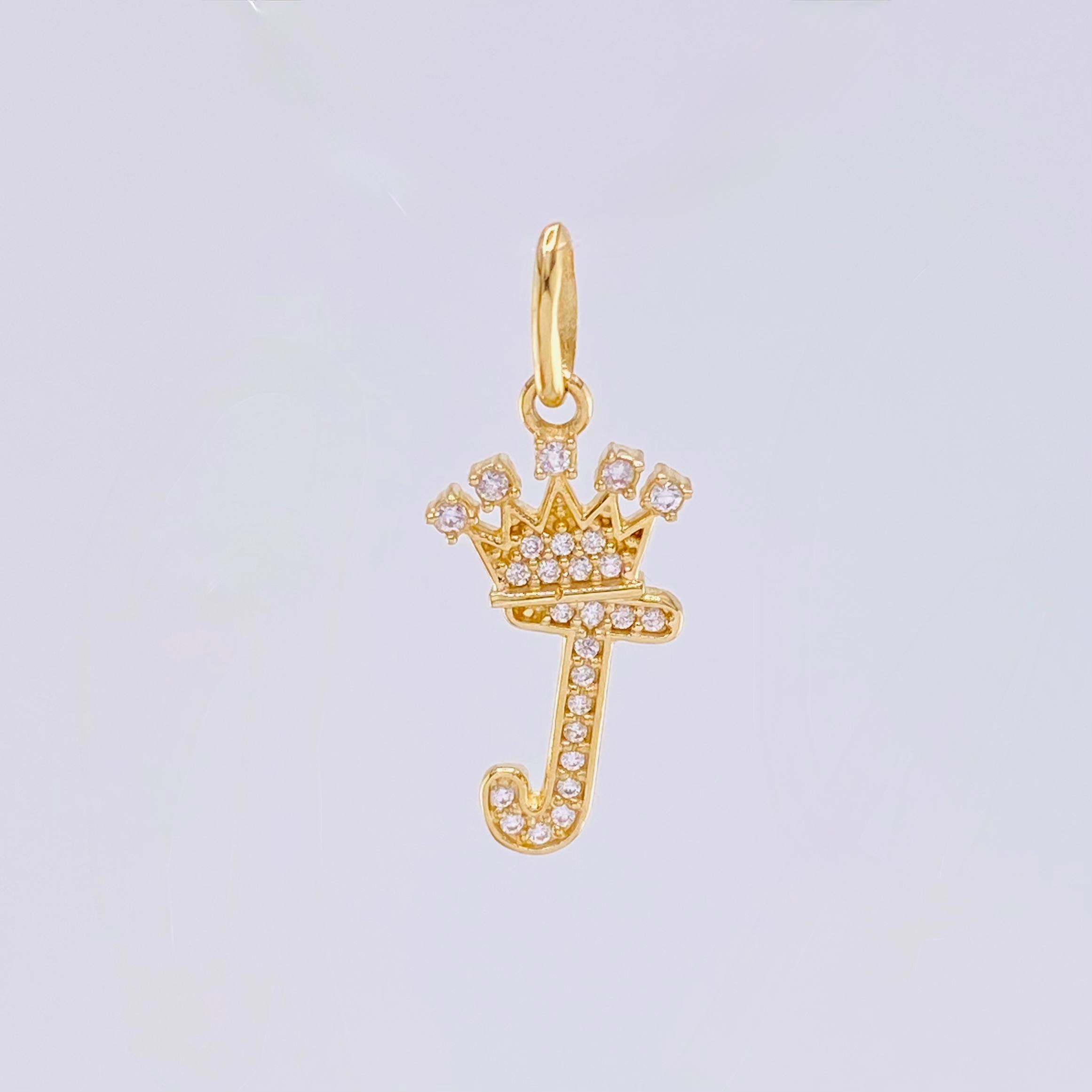 Dije Corona Letra J 1.4 g / 1 in Oro Amarillo 18K