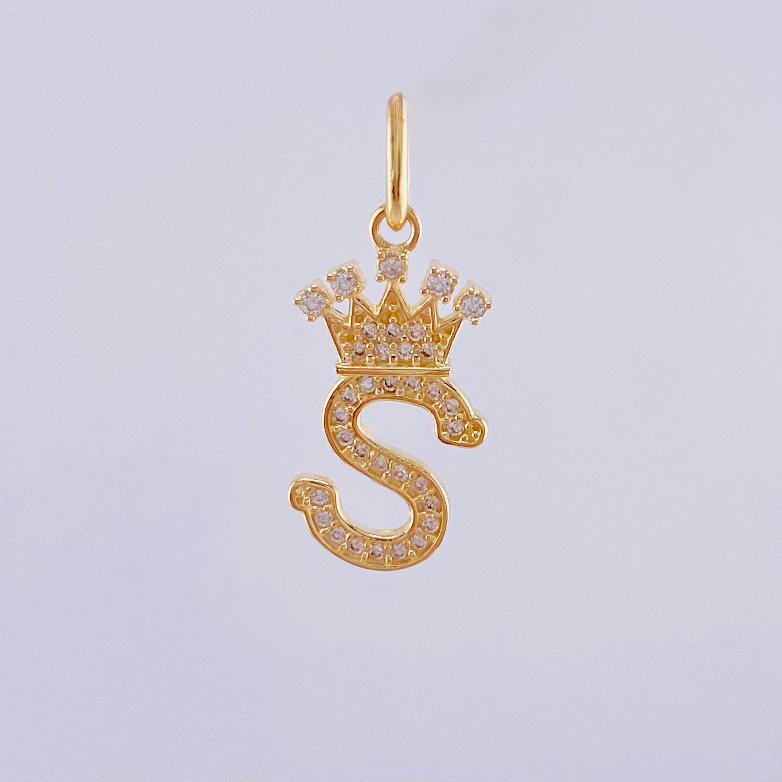 Dije Corona Letra S 1.7g / 1 in Oro Amarillo 18K