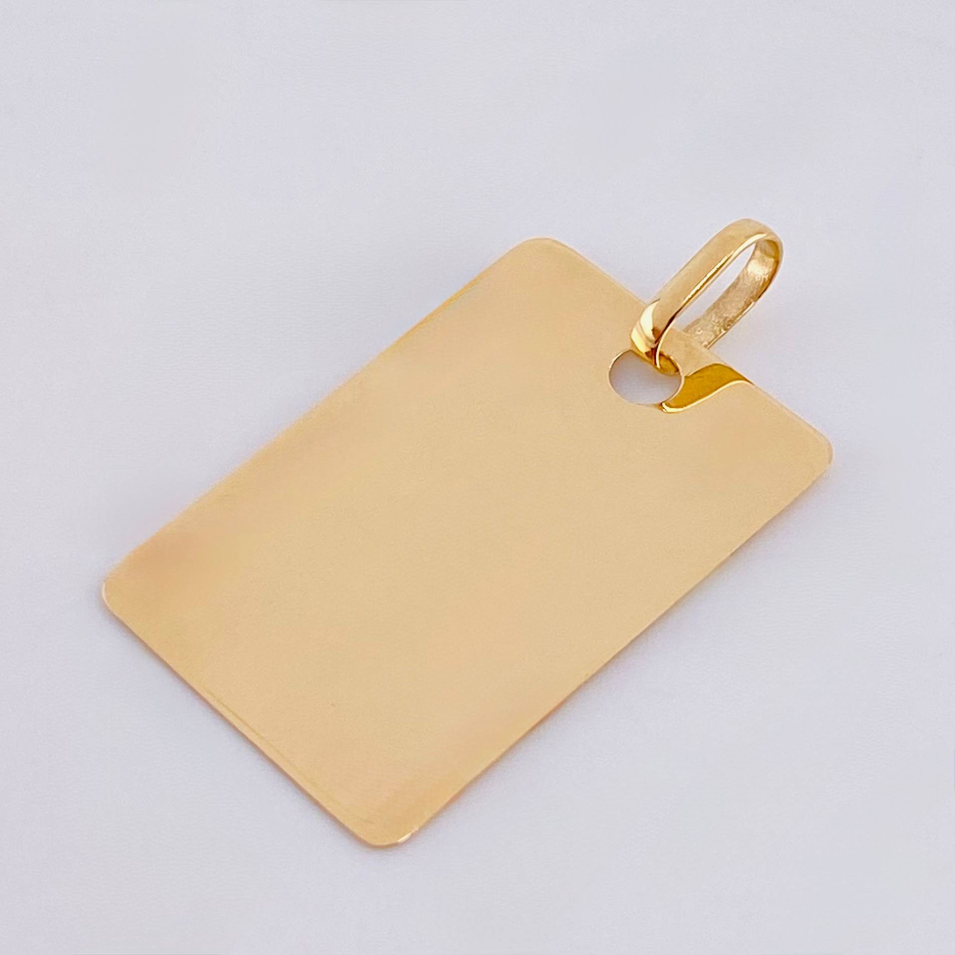 Rectangular Plate Pendant 1.6gr / 1 in / Yellow Gold 18K ©