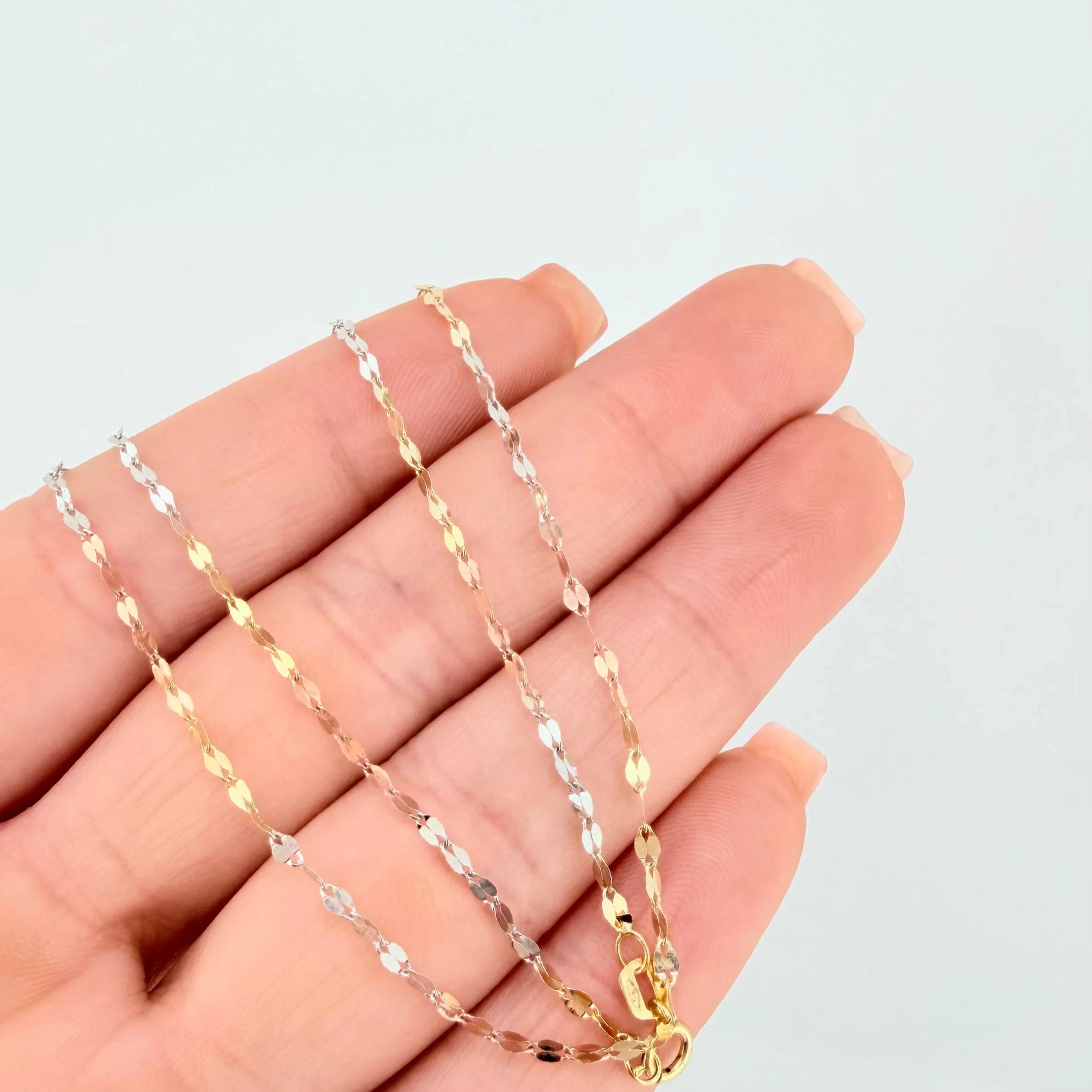 Mirror Flower Chain 0.75 g / 19 3/4 in / 0.3 mm Three Golds 18K