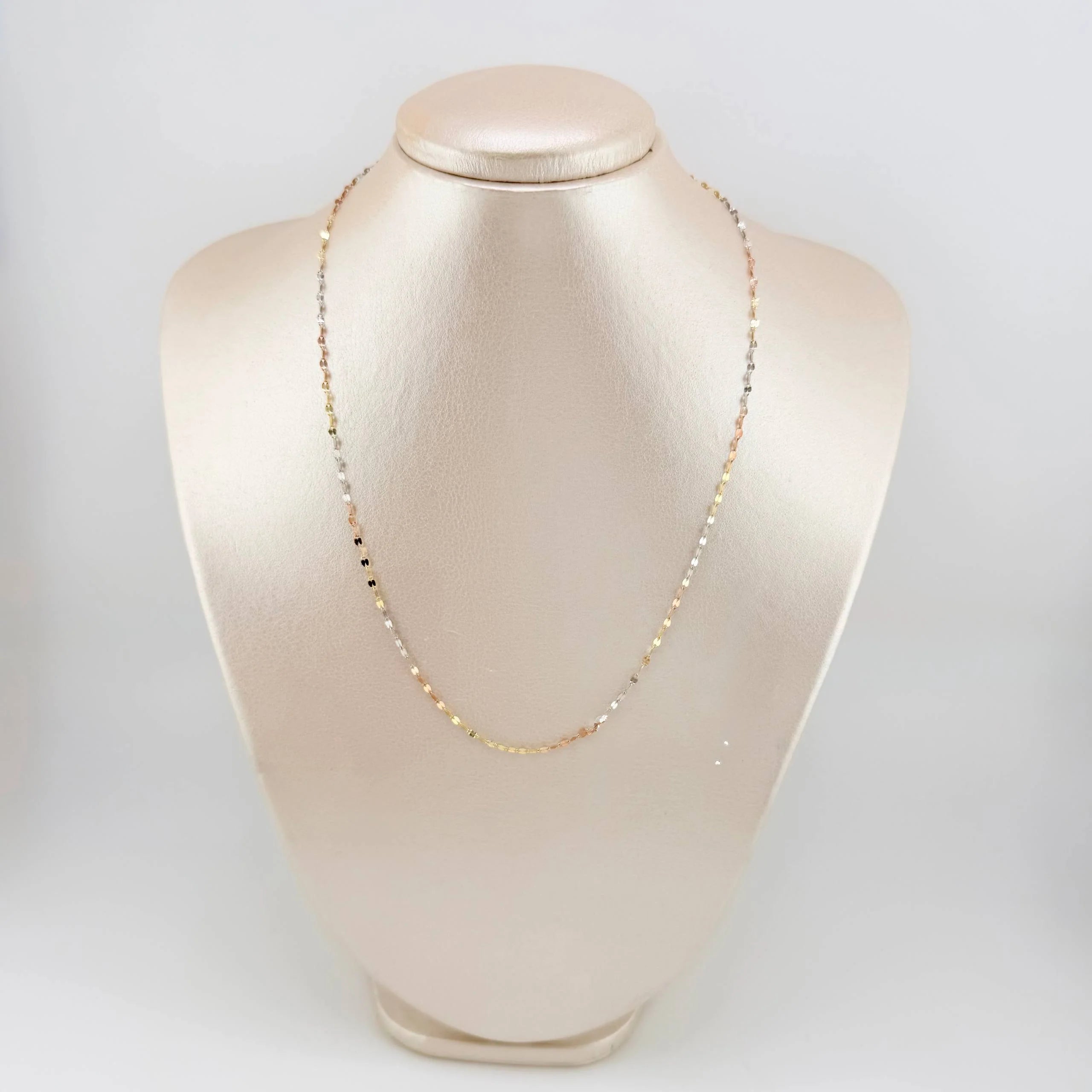 Mirror Flower Chain 0.75 g / 19 3/4 in / 0.3 mm Three Golds 18K