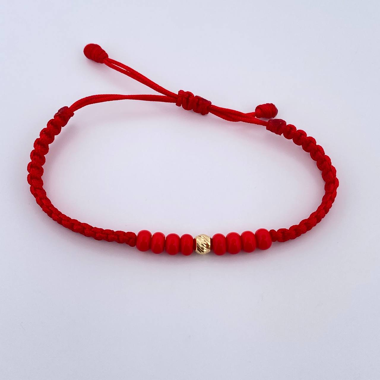 Pulsera Roja Mostazillas 4mm 1 Und Bola Diamantada Oro Amarillo 18K (A.C)