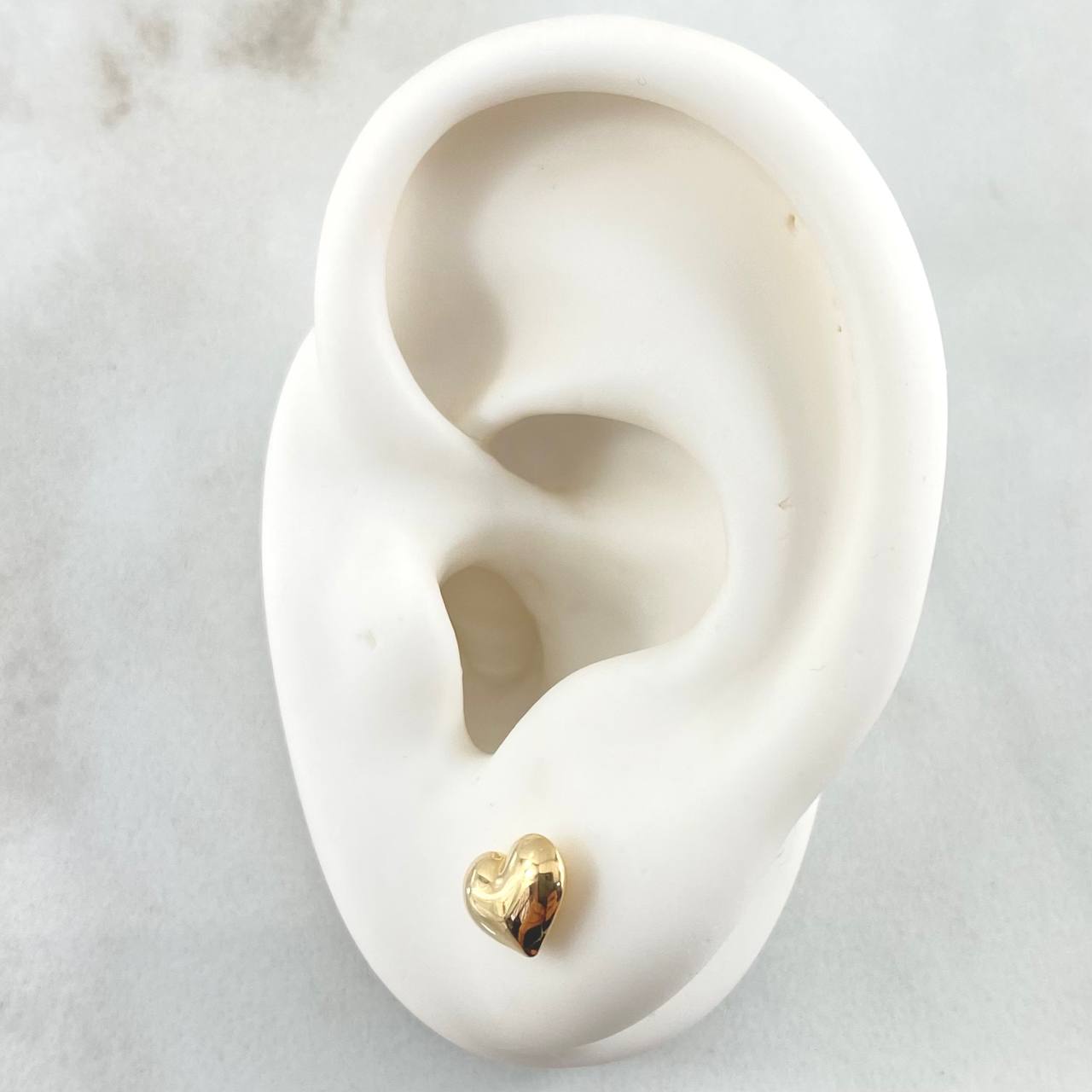 Stud Earrings Heart 0.65gr / 18K Yellow Gold *