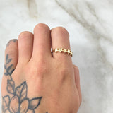 Star Ring 2.05gr / Size 7 3/4 / 18K Yellow Gold *