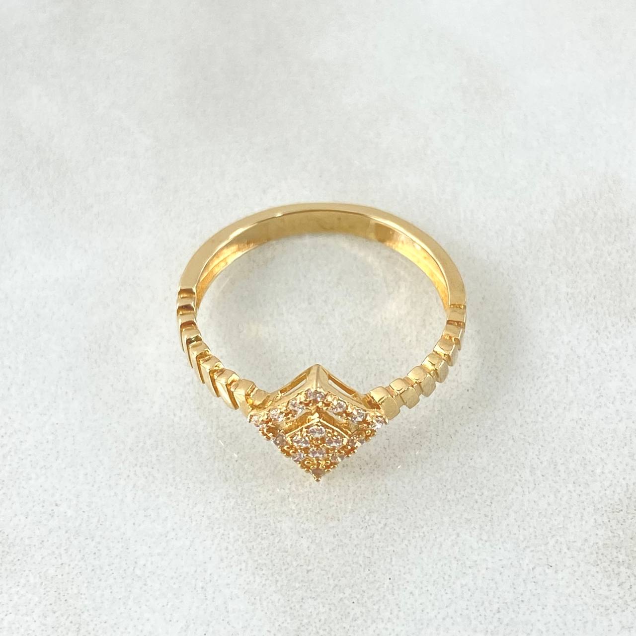 Rhombus Ring 1.85gr / Size 6 / 18K Yellow Gold *
