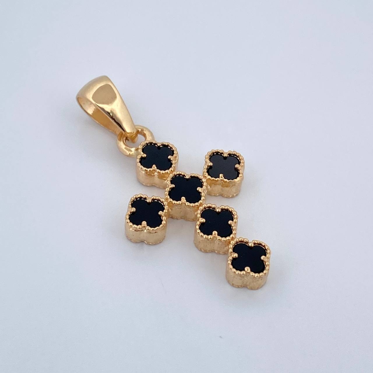 Pendant Clover Cross 3.15gr / 3.1cm / 18K Yellow Gold &