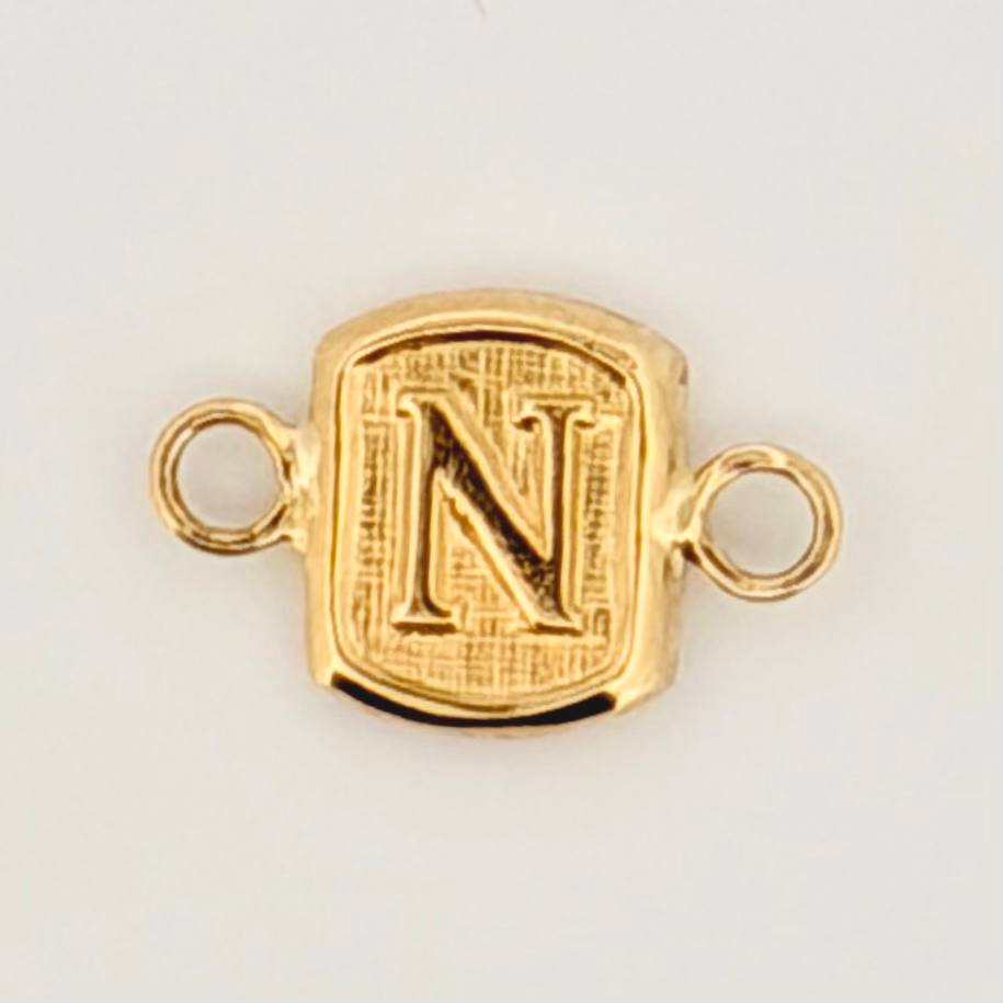 Herraje Letra N 0.25gr / 1/2 in / Oro Amarillo 18K *