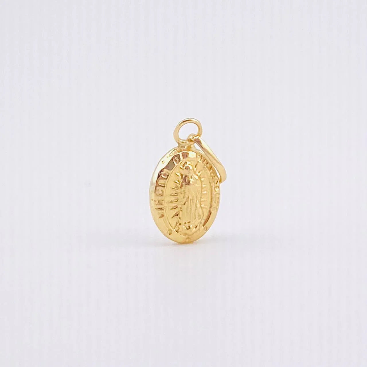 Pendant Virgin of Guadalupe 0.4 g / 3/4 in Yellow Gold 18K