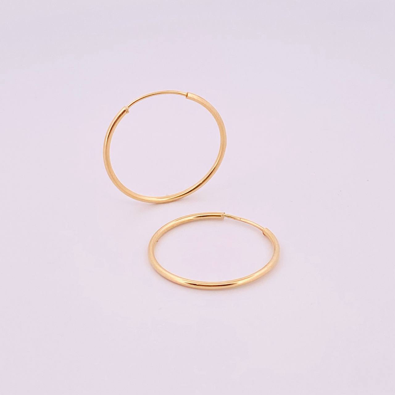 Candongas Aro Liso 0.95gr / 3/4 in / Oro Amarillo 18K *