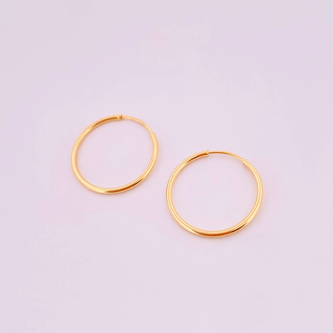 Candongas Aro Liso 0.8gr / 3/4 in / Oro Amarillo 18K ©