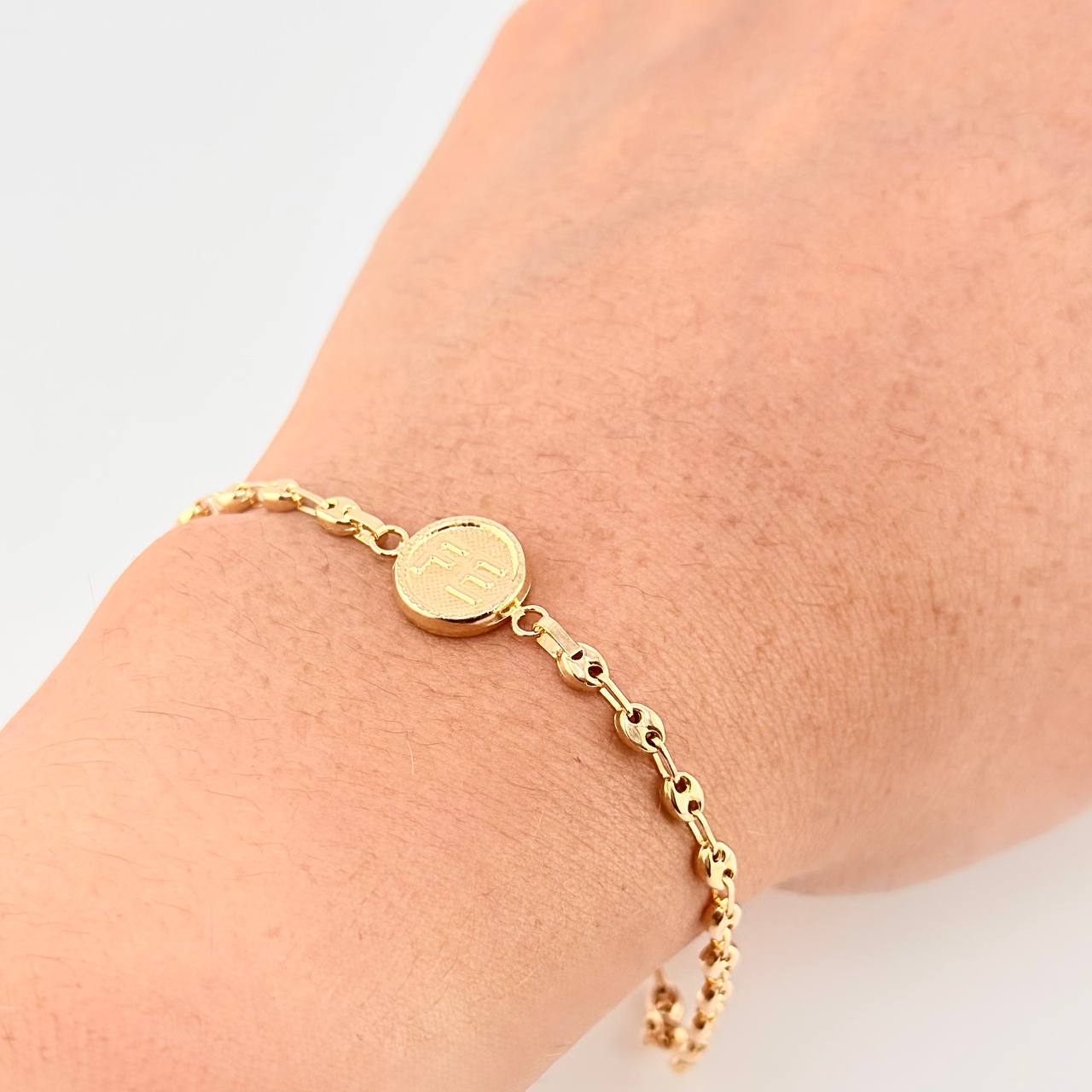 Gc Bracelet Charm Drum Fe 2.35 g / 6 1/2 in / 3.2 mm Yellow Gold 18K