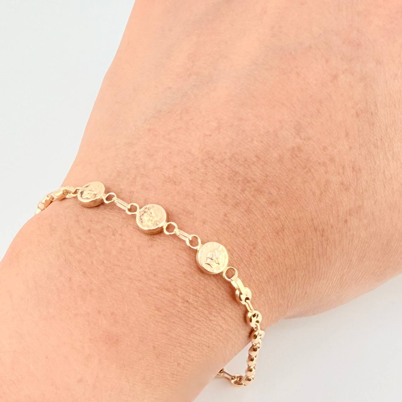 Pulso Gc Herraje Trio Moneda 2.75 g / 7 in / 3.2 mm Oro Amarillo 18K