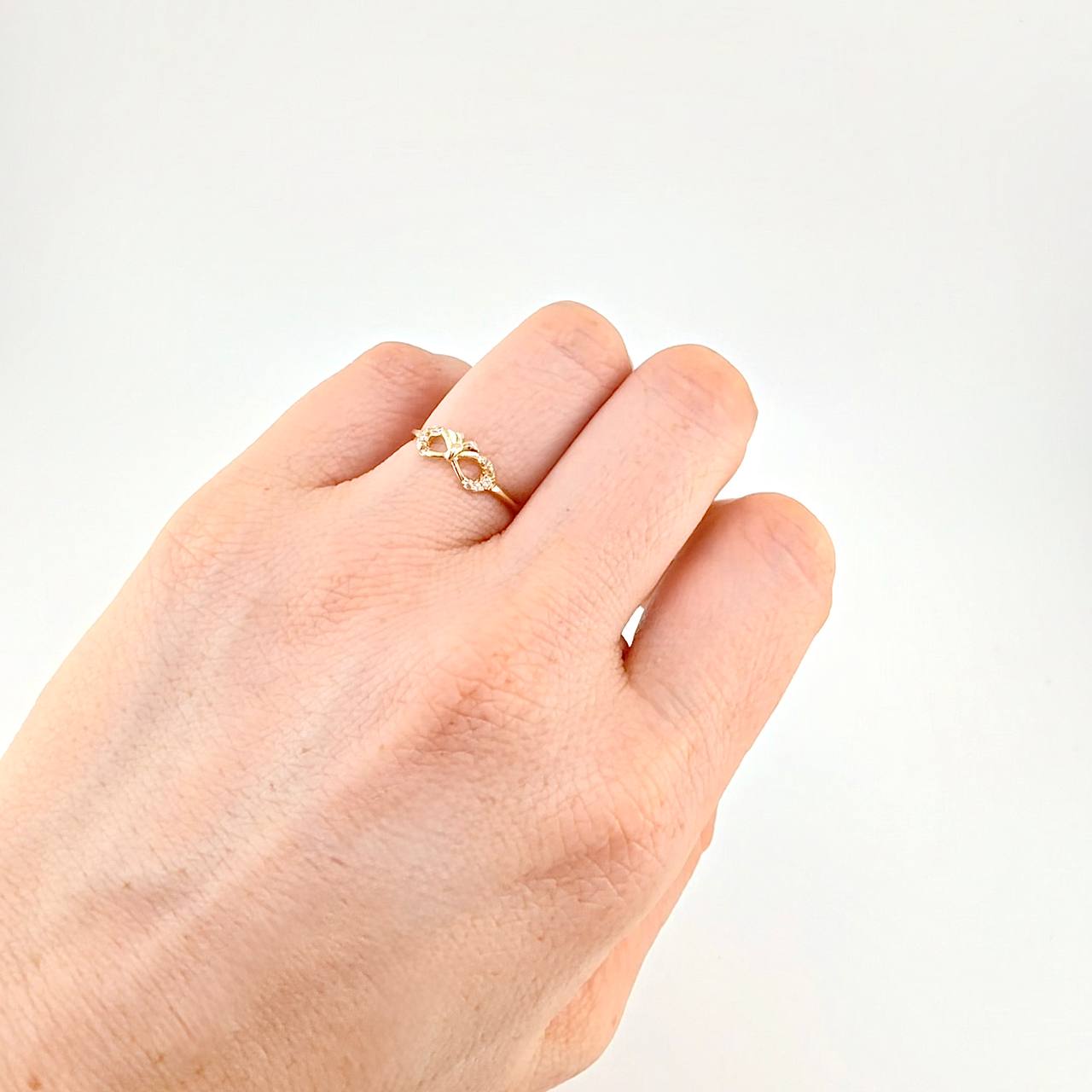Infinity Bow Ring 1.25 g / T5 1/2 18K Yellow Gold