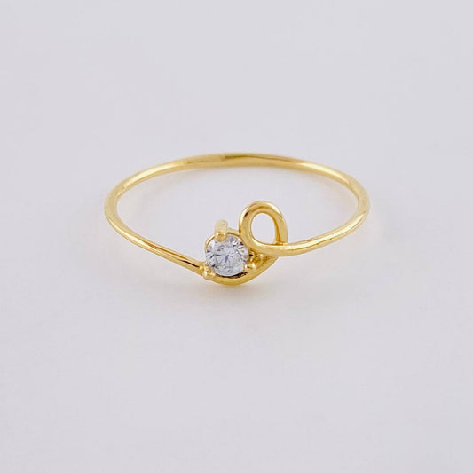 Anillo Chispa Cursiva 0.8 g / T6 3/4 Oro Amarillo 18K