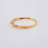 Anillo Linea De Ojos Con Chispa 1.4 g / T7 3/4 Oro Amarillo 18K