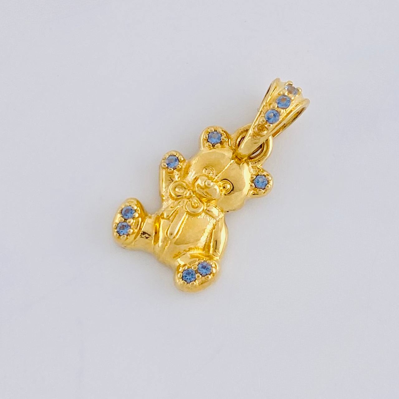 Dije Oso 1.3 g / 3/4 in Oro Amarillo 18K