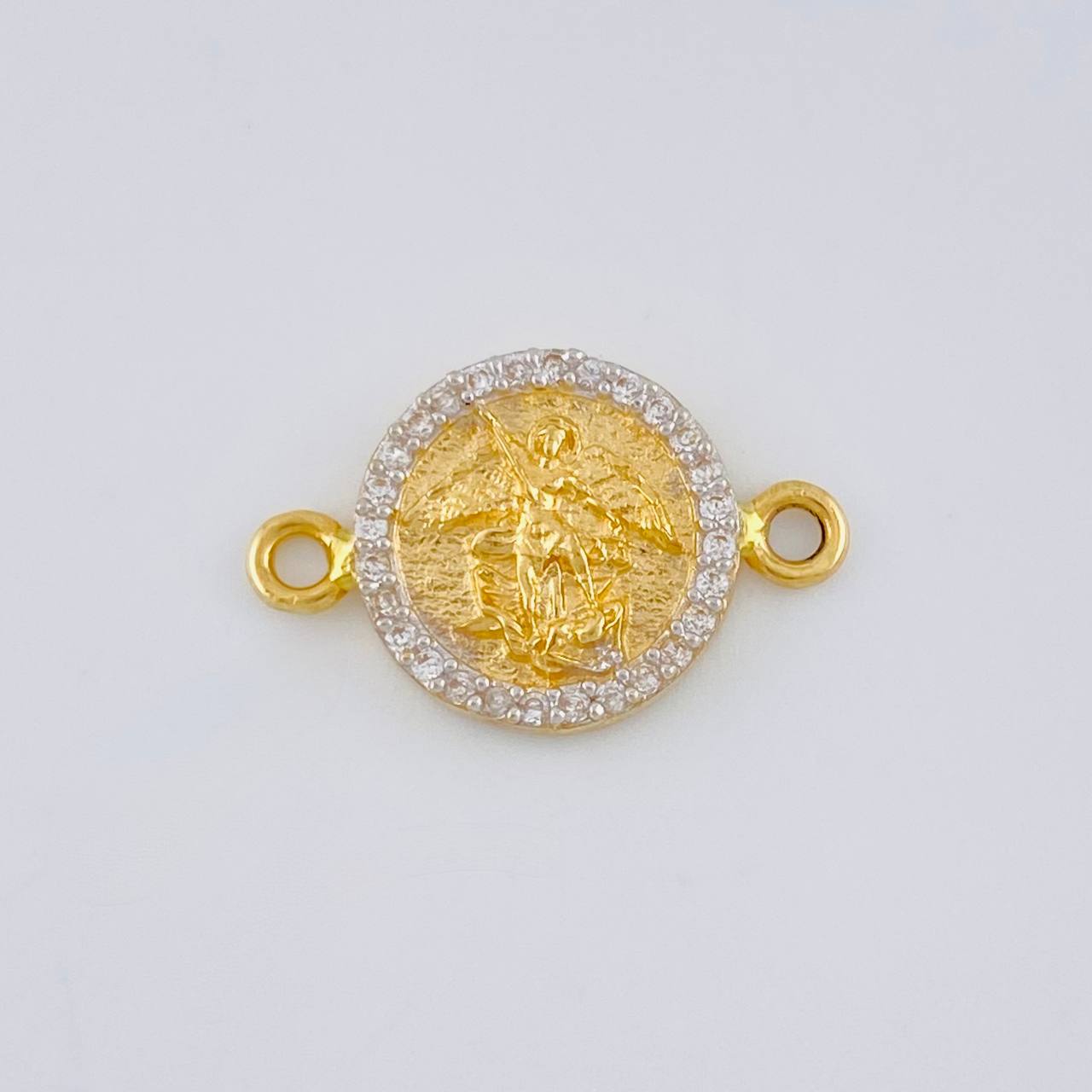 Charm Medal Saint Michael 1.55 g / 3/4 in Two Golds Yellow White 18K