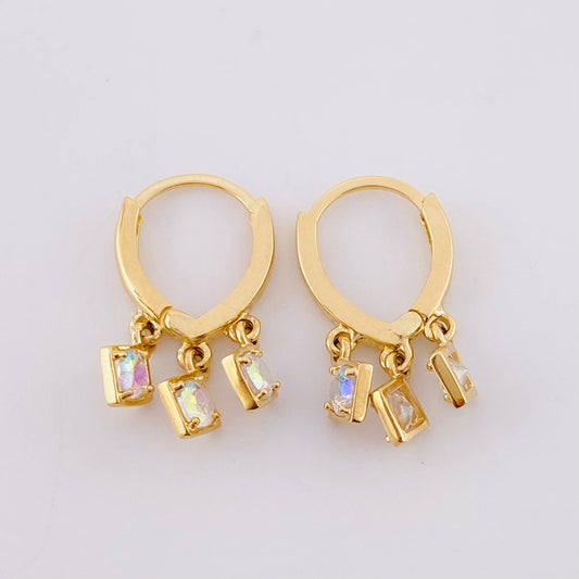 Hoop Earrings with Hanging Rhombuses 3.4 g / 3/4 in 18K Yellow Gold