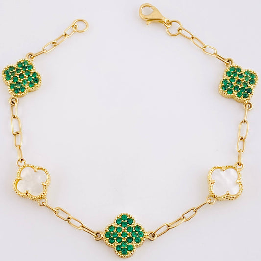 Pulso Trébol Cajón 8.1 g / 7 in / 3 mm Oro Amarillo 18K