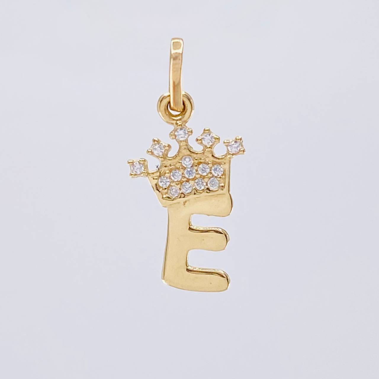 Pendant Letter E Crown 0.75g / 3/4 in Yellow Gold 18K