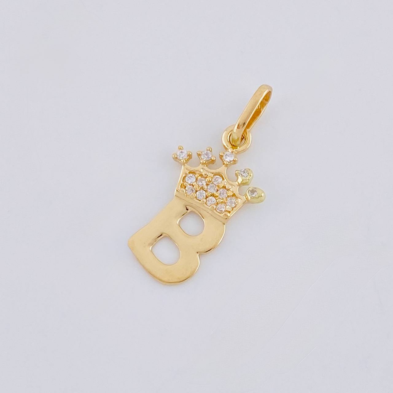 Dije Letra B Corona 0.85g / 3/4 in Oro Amarillo 18K