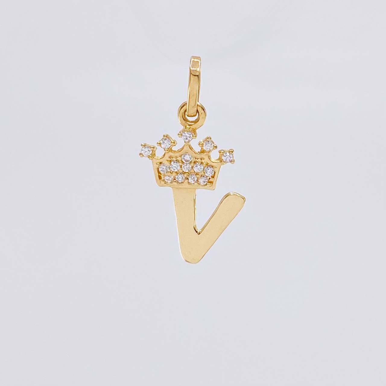 Pendant Crown Letter V 0.65 g / 3/4 in Yellow Gold 18K
