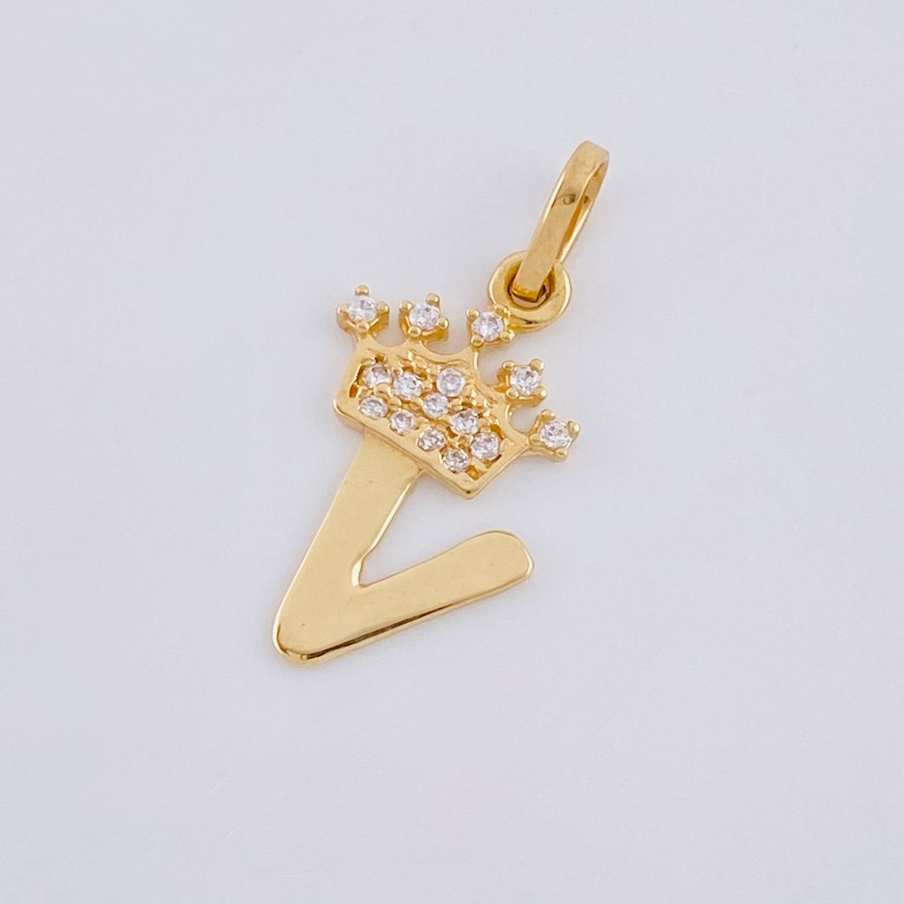 Pendant Crown Letter V 0.65 g / 3/4 in Yellow Gold 18K
