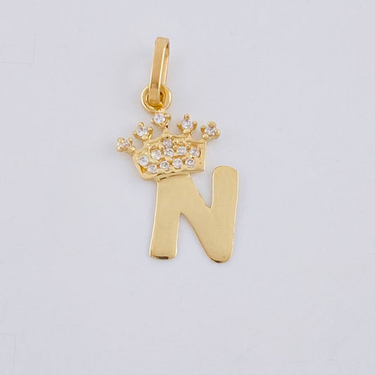 Dije Corona Letra N 0.7 g / 3/4 in Oro Amarillo 18K