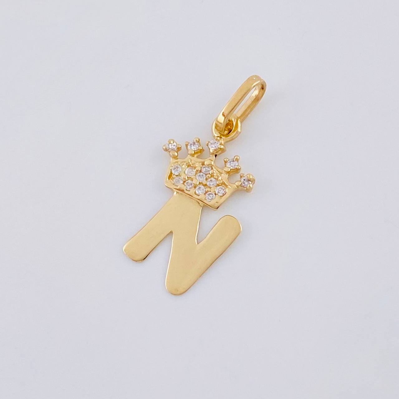 Dije Corona Letra N 0.8 g / 3/4 in Oro Amarillo 18K