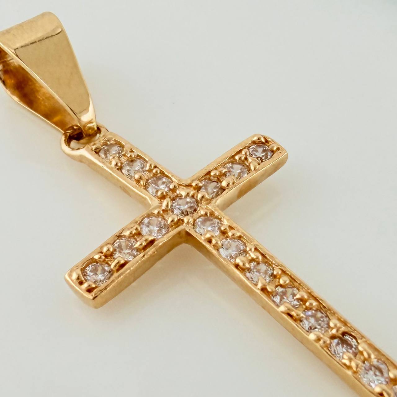 Dije Cruz 1.75gr / 1 1/2 in / Oro Amarillo 18K &