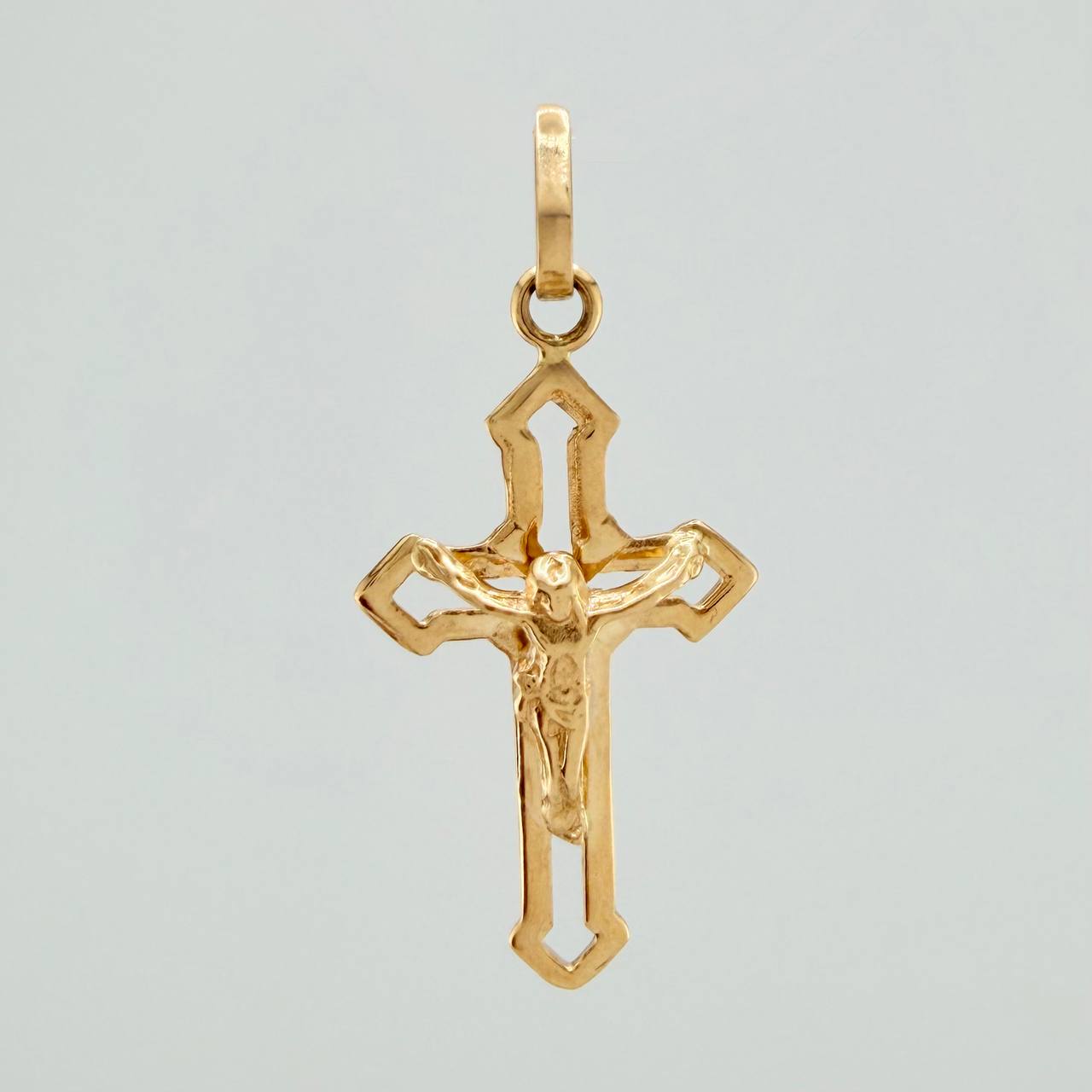 Dije Cruz Cristo 1.3gr / 1 1/4 in / Oro Amarillo 18K &