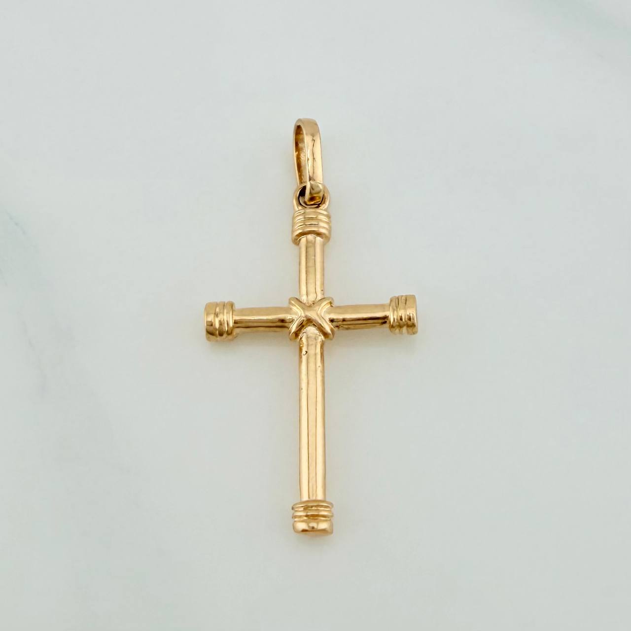 Dije Cruz Penitencia 1.8gr / 1 1/4 in / Oro Amarillo 18K &
