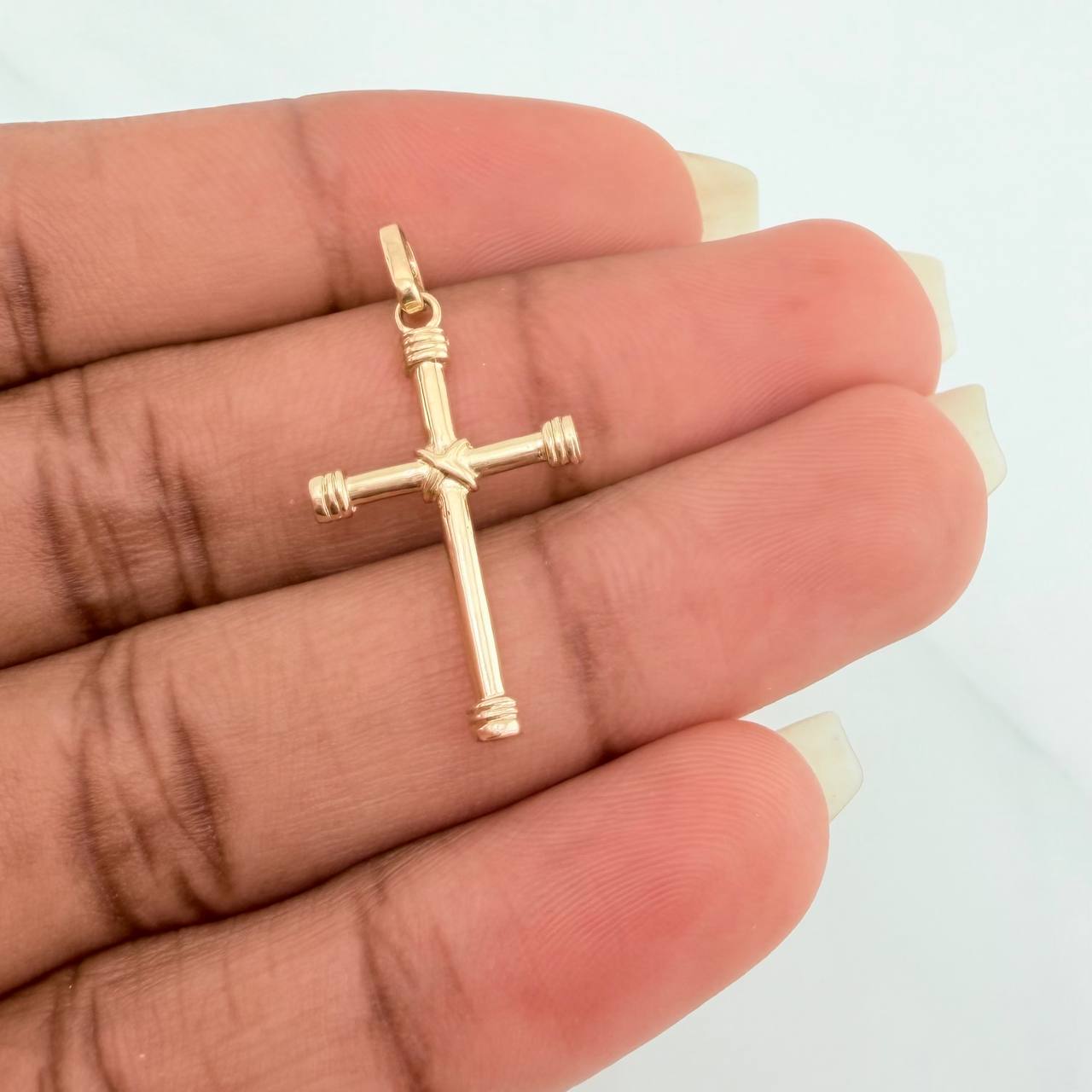 Dije Cruz Penitencia 1.8gr / 1 1/4 in / Oro Amarillo 18K &