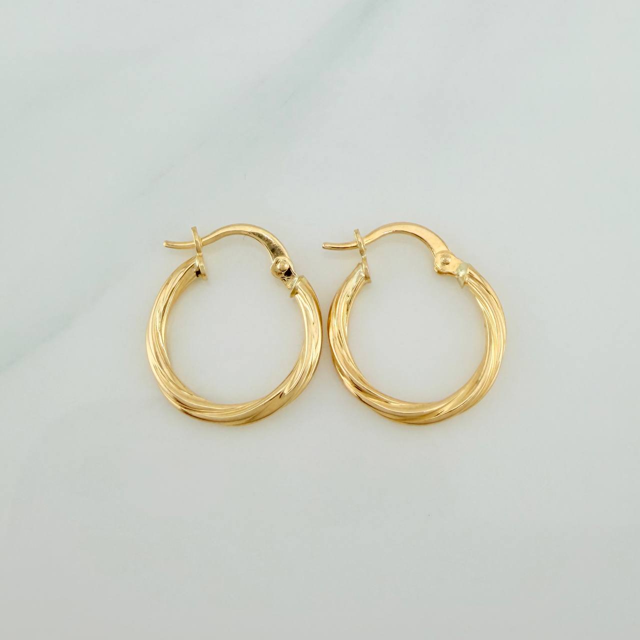 Candongas Lore 1.1gr / 3/4 in / Oro Amarillo 18K &