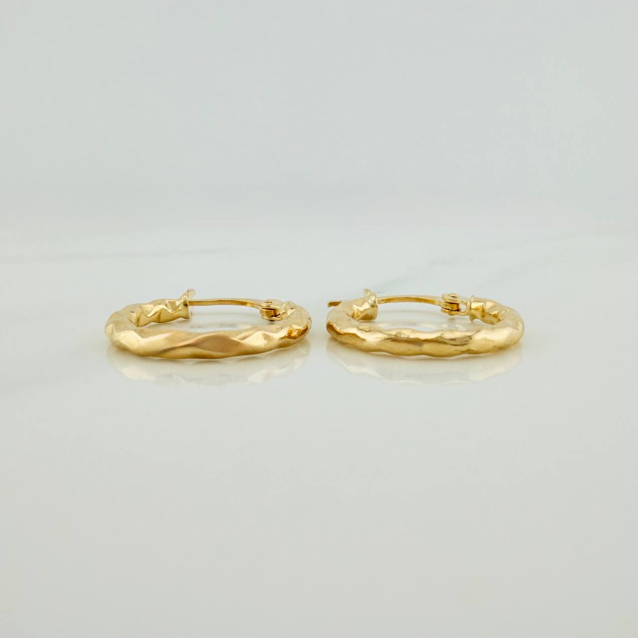 Candongas Iris 1.25gr / 3/4 in / Oro Amarillo 18K &