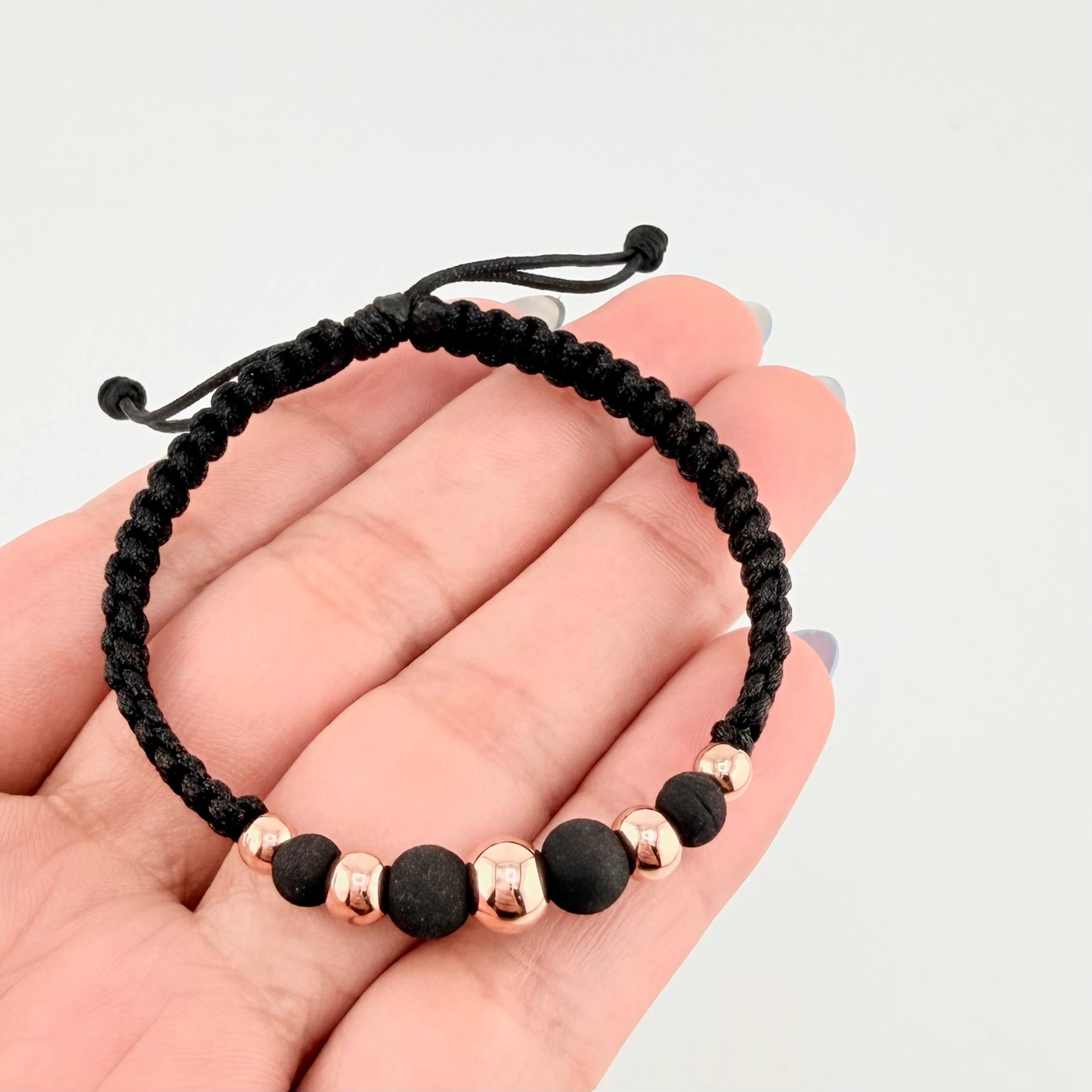 Pulsera Negra Penta Neo 5und / 4mm-6mm Oro Rosa 18K  (A.C)