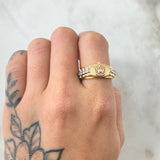 Crown Strap Ring 5.15gr / Size 6 3/4 / Three 18K Golds ©