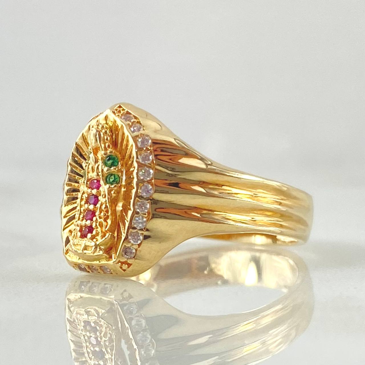 Virgin Guadalupe Ring 3.95gr / Size 7 1/2 / 18K Yellow Gold ©