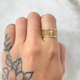 Cardinal Star Ring 3.3gr / Size 6 / 18K Yellow Gold ©